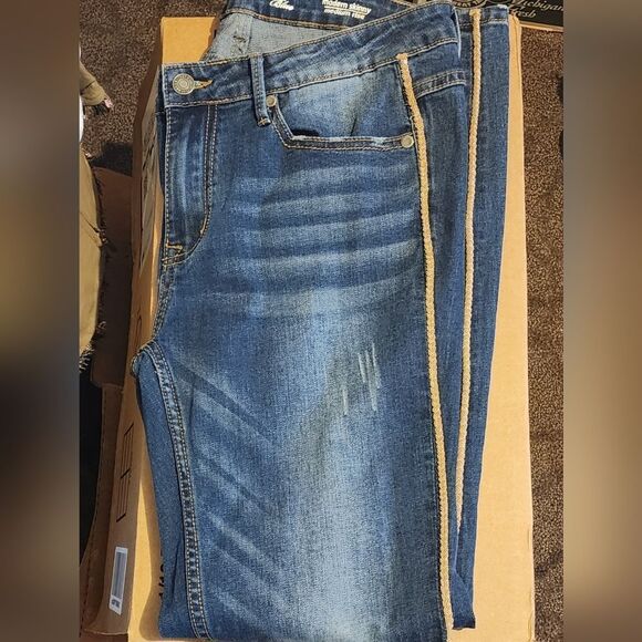 Esqualo Blue Jeans Modern Skinny Medium Rise Size 10 - Picture 1 of 8